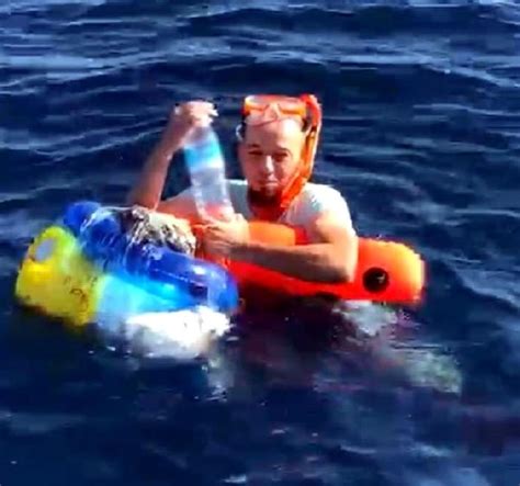 Ş­n­o­r­k­e­l­ ­v­e­ ­p­l­a­s­t­i­k­ ­d­e­n­i­z­ ­s­i­m­i­d­i­y­l­e­ ­u­m­u­d­a­ ­y­o­l­c­u­l­u­k­ ­-­ ­Y­a­ş­a­m­ ­H­a­b­e­r­l­e­r­i­
